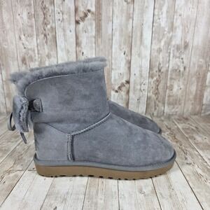 UGG Australia Mini Bailey Bow II Gray Suede Shearling Boots Women's Size 7‎